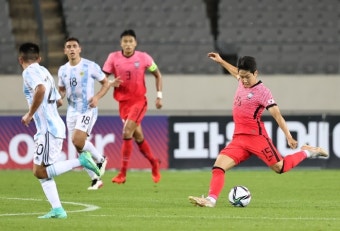 이강인, 도쿄 올림픽 축구 '주목할 선수 10인' 선정