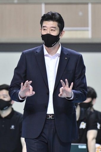 [현장인터뷰] '선두 탈환 실패' 후인정 감독 