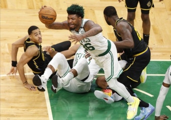 NBA 보스턴, 골든스테이트 제압하고 3차전 승리…정상 탈환까지 2승