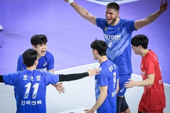 '역전승' 한국전력, 대한항공 3-1로 제압