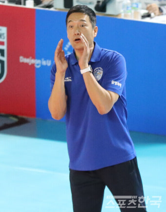 삼성화재 김상우 감독, 
