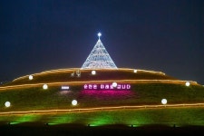 인공지능(AI) 디자인 조명, 순천만 국가정원 오천그린광장 평화의 불 밝히다