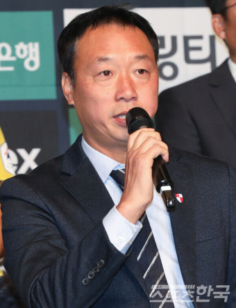 부산 아이파크 박진섭 감독, 