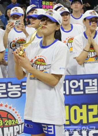 2년 연속 챔피언 결정전 MVP 수상한 김단비