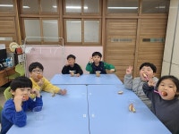 전북특별자치도,  초등돌봄교실로 신선한 과일간식 제공합니다!