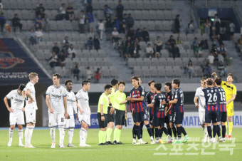 수원FC, 인천유나이티드에 3-1로 승리