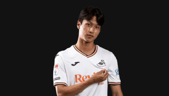 '엄지성 결승골 PK 유도' 스완지, 프레스턴 3-0 잡고 시즌 첫 승