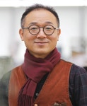 스마트폰으로 장벽을 넘어 새로운 세상을 만나는 경험