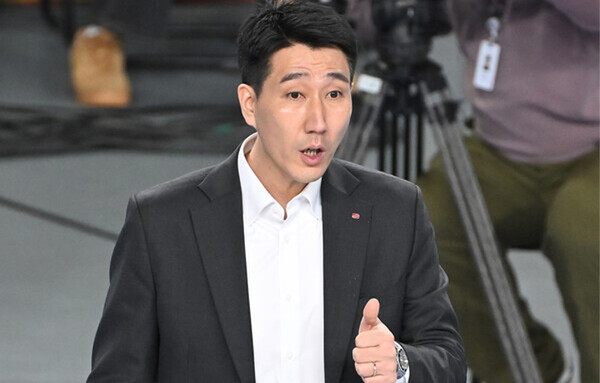 한국전력, FA 선수들과 재계약 체결 및 김정호 선수 영입으로 남자 프로배구 팀 역량 강화 완료!