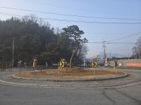 곡성군 석곡면, 능파 회전교차로 교통섬 소나무 식재