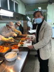 서울 화원중, 운반급식으로 교직원 급식 해결