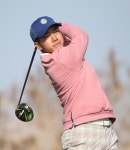 노마드 늦깎이 신인 전재한, 신한동해오픈 첫날 8언더파 선두 [KPGA]