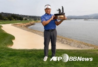 10년 4개월만의 우승 최경주 