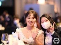 시상식장을 빛낸 김수지·최가람 프로 [주간포토]