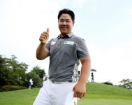한국 골프의 역사를 새롭게 써낸 10대 괴물 김주형 [KPGA 결산]
