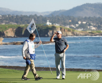 톰 호기, 스피스와 접전 끝에 PGA 투어 첫 우승 [페블비치 프로암]
