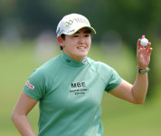 LPGA 루키 이와이 아키에, 이번주 일본에서 우승 겨냥 [JLPGA]