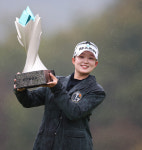 '신데렐라 탄생' 마서영, 연장 끝에 KLPGA 첫 우승…상금랭킹 22위로 수직상승 [아이스버그골프]