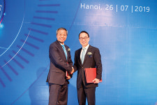 [CEO&]CEO& Lounge