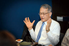더에스에이치TheSH | [월간 CEO&]새로운 도약 위한 발판 다지다