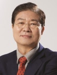 [월간 CEO&]영림화학, 생산공정 - 지속가능한 친환경 시스템으로 구축