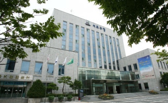 서초구, 6개 학교 통학로 '금연구역' 지정… 흡연시 과태료 5만 원 부과