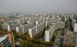 [아유경제_재건축] 대치은마 재건축, 6개월 만에 통합 심의 완료… 지상 최고 49층 아파트 5893가구로 탈바꿈한다