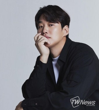 안재홍, 매니지먼트mmm서 전속계약 체결로 둥지 틀어