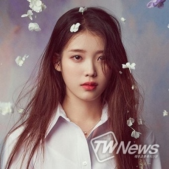 아이유 '머니게임' 출연확정... 초호화 배우 라인업 화제