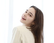 ‘다샤 타란’ 미니쉬테크놀로지 모델 발탁… “건강한 아름다움 함께 알리고파”