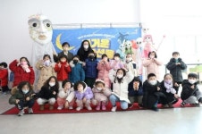 강북구, 7세 아동 1,300명 대상 공연 관람…창작 인형극 파란토끼 룰루 공연 선봬