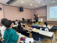 도서관에서 마술도 배우고, 전통문화도 배웠어요 2023년 동두천시립도서관 겨울방학 특강 성료