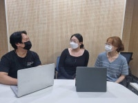 몬스터가이드 지난밤에 누구와 키스했을까요? 과몰입금지하며 함께 찾아봐요