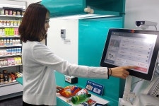 GS25, 첨단기술 집약 ‘스마트 편의점’ 테스트 운영