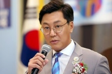 MJ그룹 정용현(부평로타리클럽44대회장), 국회의원 표창장 수상