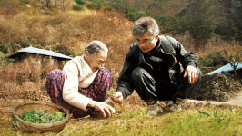【시네마돋보기】 ‘밥’으로 ‘정’을 나누는  인생의 참맛 <밥정>