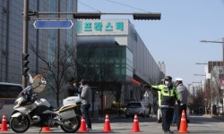 남양주 플라스틱공장발 코로나19 강원도서 7명 확진…확산 우려