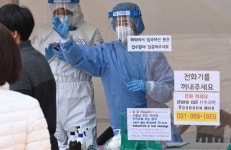 충북, 코로나 14명 추가 확진…유리제조회사·사우나 등 확산 여전
