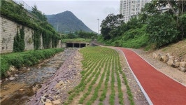 김해시, 해반천 산책로 개설사업 완공