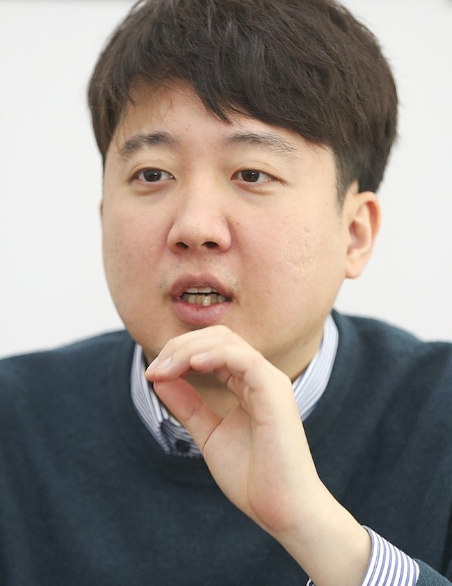 이준석 후보, 단일화 거부 강조하며 완주 의지 드러내며 꾸준한 입장 유지