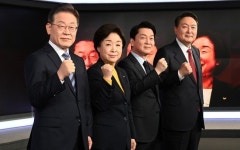 윤석열, 여론조사 4곳서 이재명에 앞서…3곳은 오차범위 밖 우세