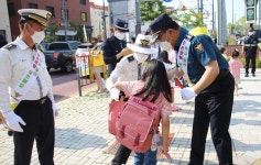 평택경찰서, 소통 ING 우리아이 안전한 통학로 확보를 위한 등굣길 교통 캠페인 실시