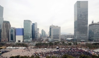 경찰, '민주노총 불법집회' 양경수 두 달 만에 조사...25명은 송치