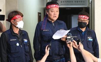 국토부·화물연대 안전운임제 합의...