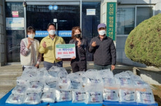 평택시 오성면 ㈜백두수산, 겨울나기 이웃돕기 장어 80팩 따뜻한 기부