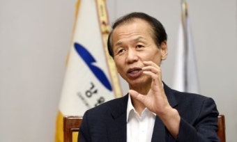 檢, '알펜시아 의혹' 최문순 출국금지…KH그룹 사전 선정 의혹