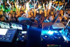 하나투어, 개그우먼 박나래와 함께하는 ‘다낭’ DJ 클럽파티 상품 선봬