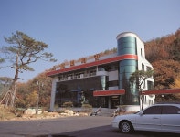 스모프치킨, 치킨 창업 시장에서 1세대 치킨 브랜드 파워 보여