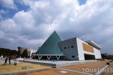 익산보석박물관, 주얼팰리스 공유재산 사용료 50% 감면해