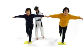 라온, 비대면 시니어태권교실 수강생 모집